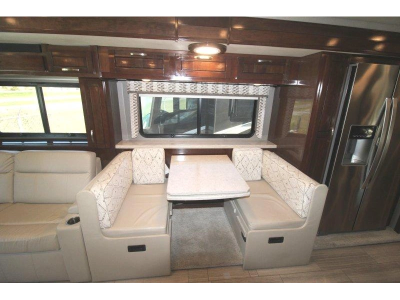 Entegra Coach Reatta 40q2 2021 alt