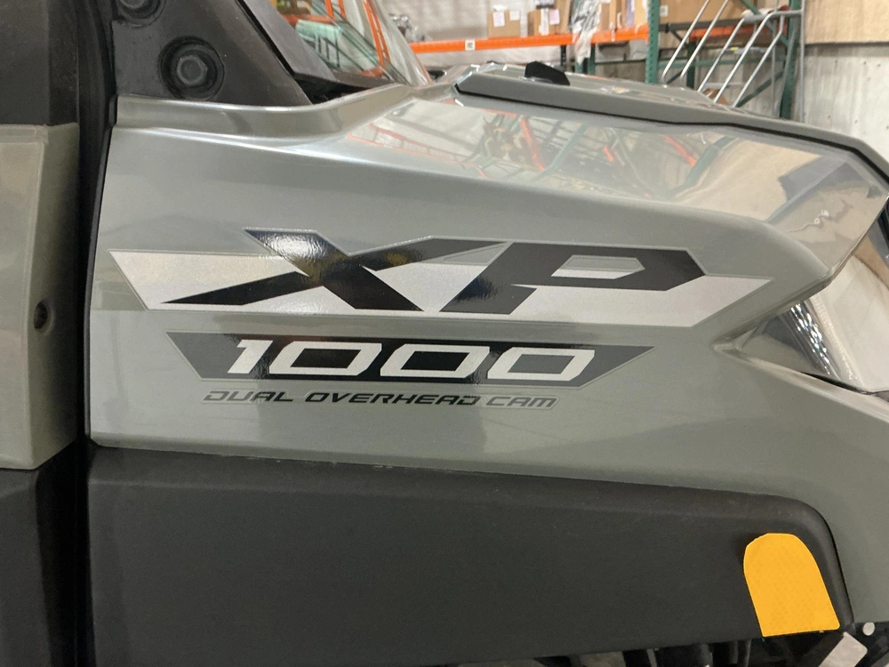 2027 Polaris Ranger Crew Xp 1000 Cab alt