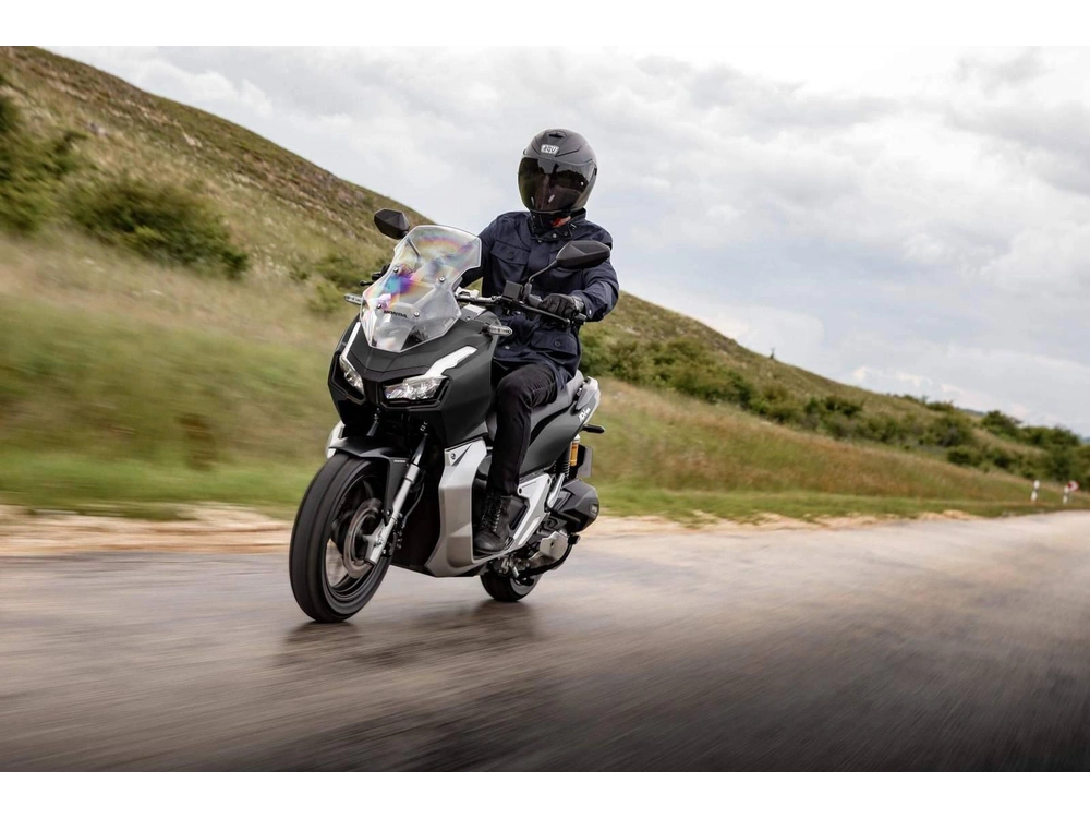 2024 Honda Adv160