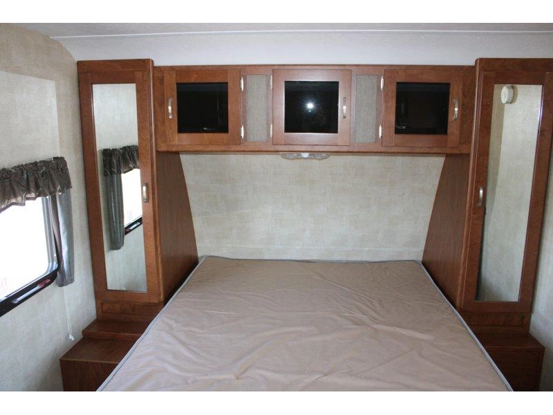 Keystone Rv Passport 238ml 2014 alt