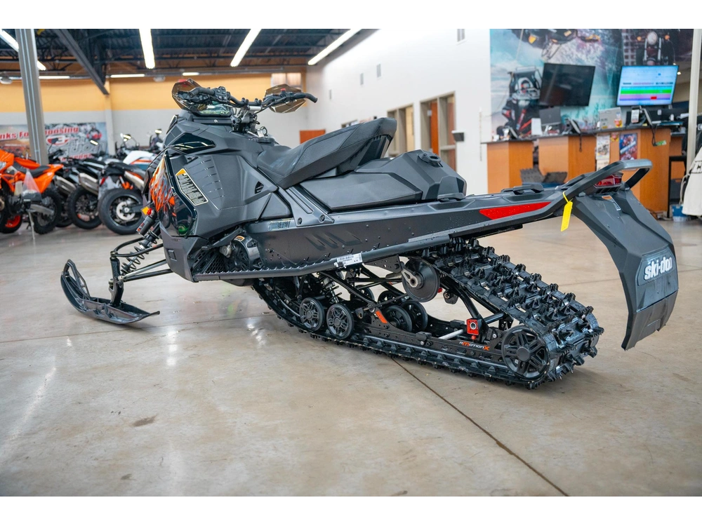 2023 Ski-doo Renegade X-rs 850