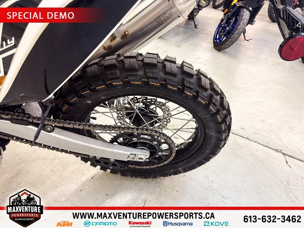2026 Kove Moto 450 Rally Dot Low Seat