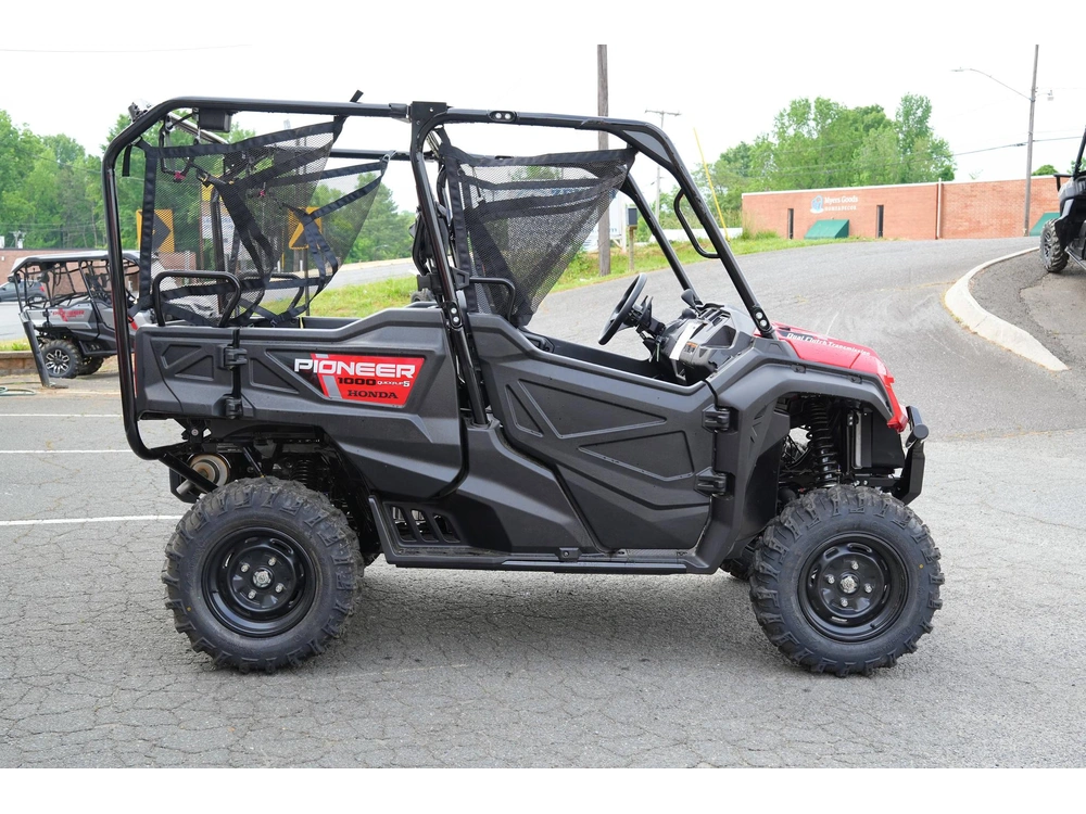 2025 Honda Pioneer 1000-5 Deluxe
