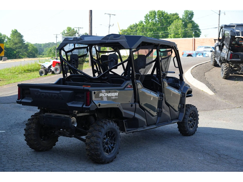 2025 Honda Pioneer 1000-6 Dlx Cre