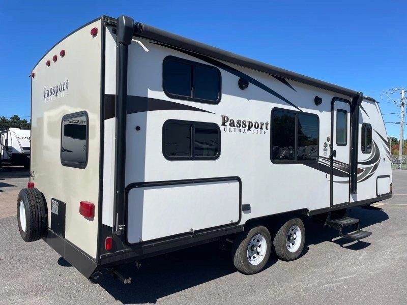 Keystone Rv Passport 239ml 2018 alt