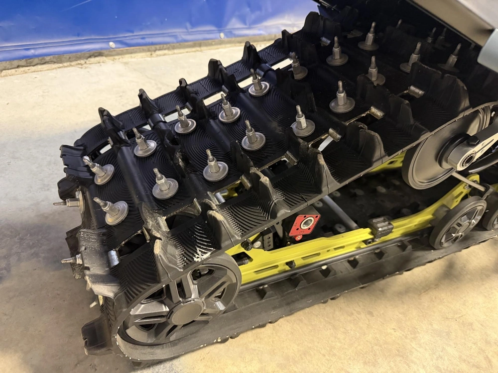 Ski-doo Renegade Xrs 900 Turbo R X-rs Smart 2026 alt