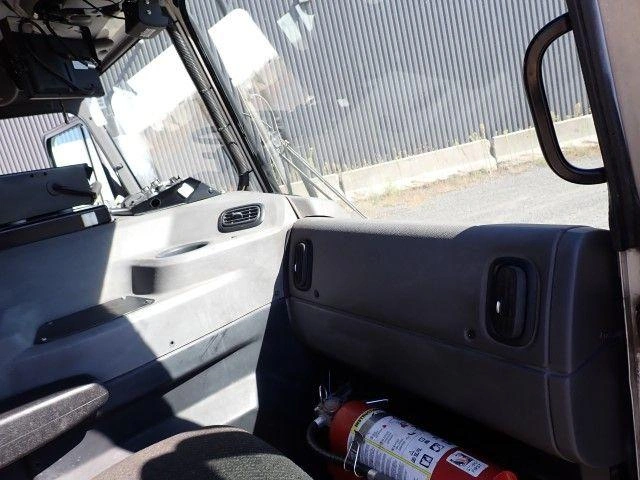 2021 Peterbilt 520