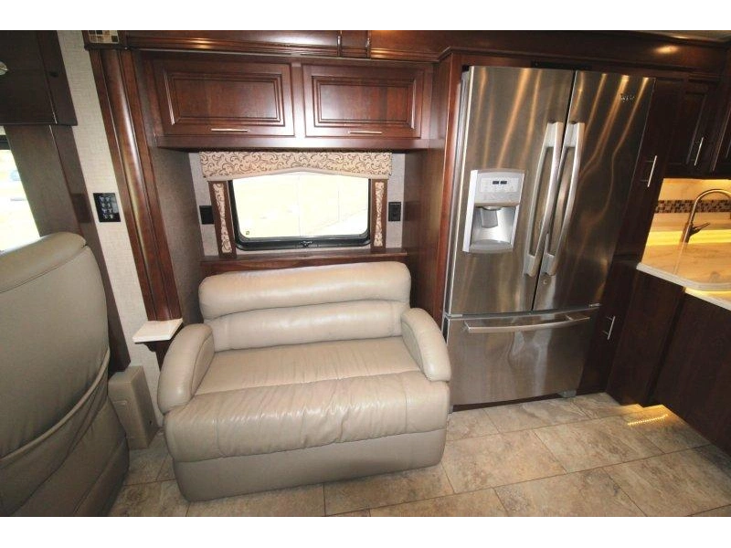 Entegra Coach Aspire 42rbq 2018 alt
