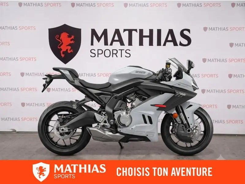 2027 CFMOTO 675SS