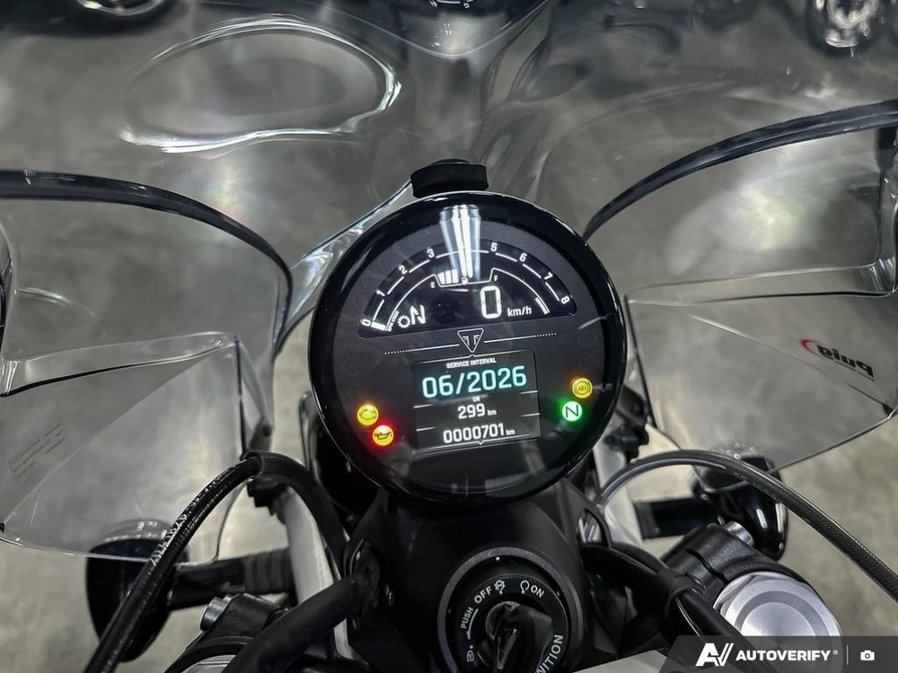 2024 Triumph 1200xc