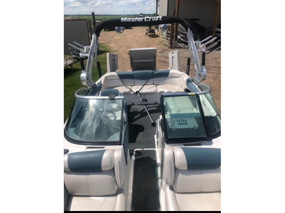 2014 Mastercraft X35 alt