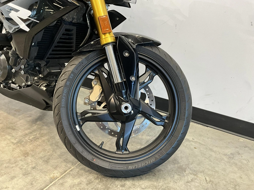 2022 Bmw G310 R