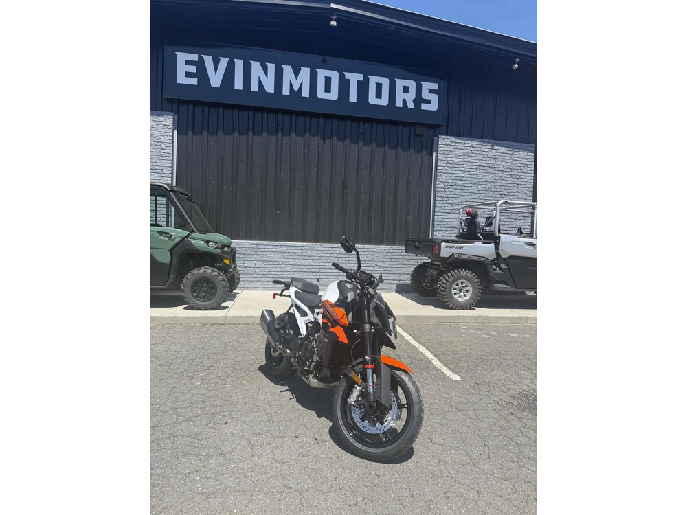2027 Ktm 990 Duke
