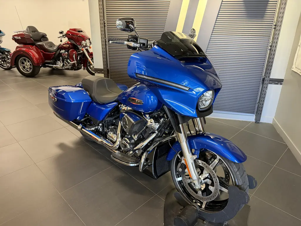 Harley-Davidson FLHX STREET GLIDEFLHX 2024