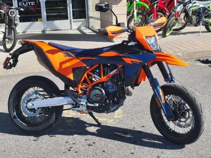 2026 Ktm 690 Smc R alt