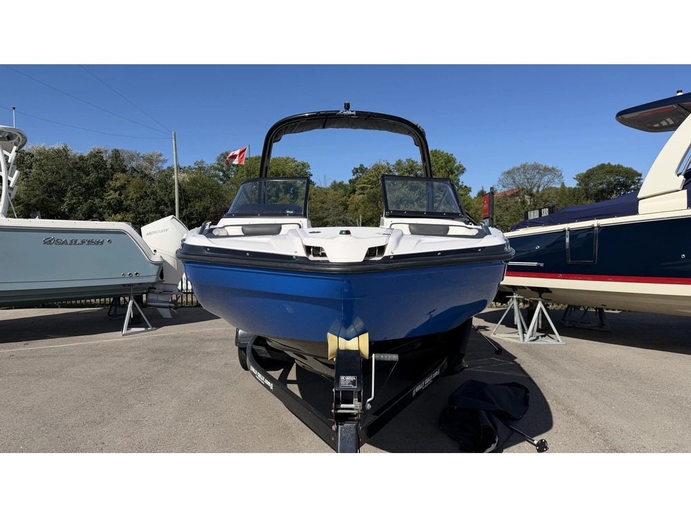 2017 Yamaha Ar210