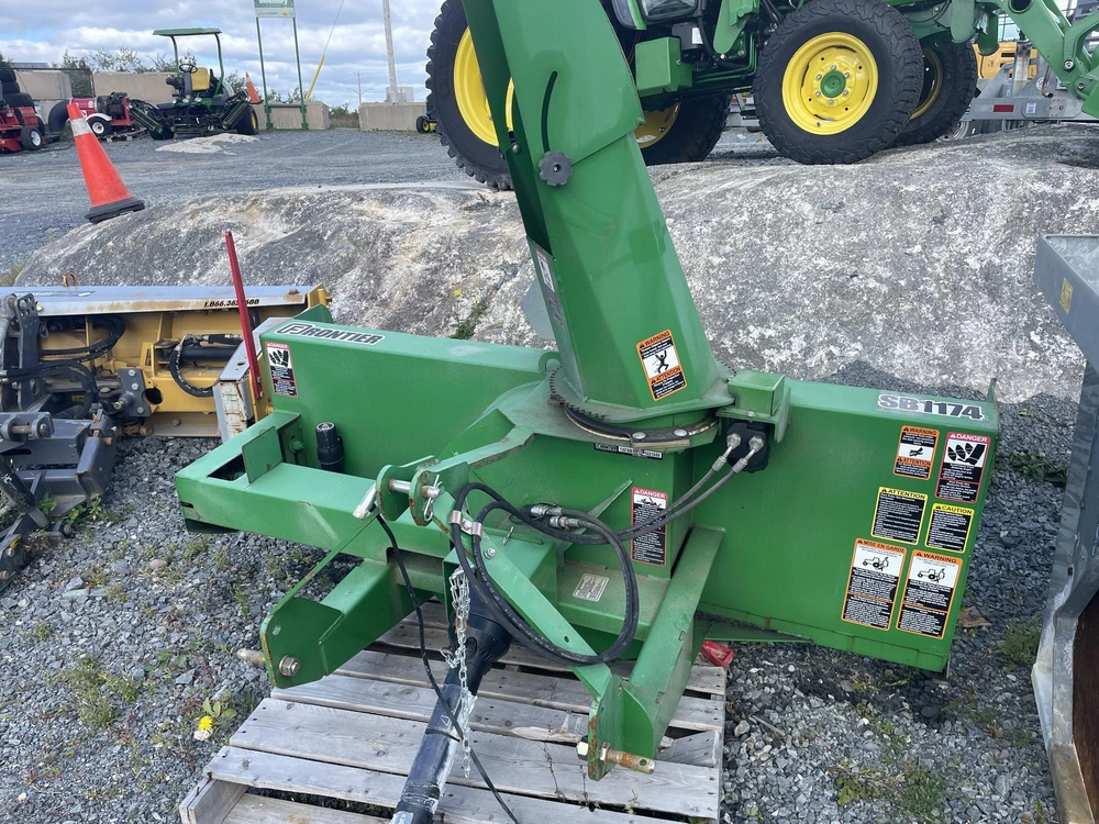 John Deere 4066r 2022 alt