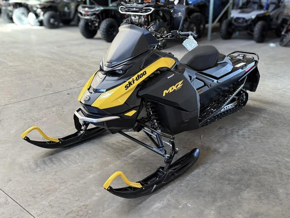 2027 Ski-doo Mxz Sport 600 Efi