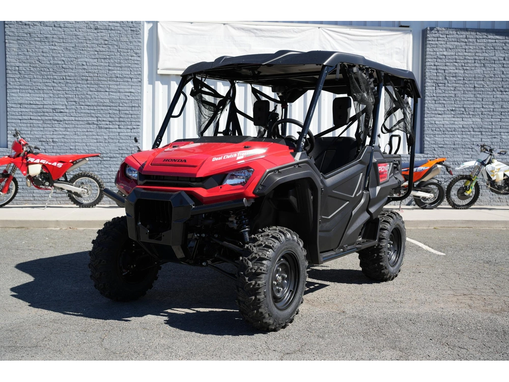 2024 Honda Pioneer 1000-5 Deluxe
