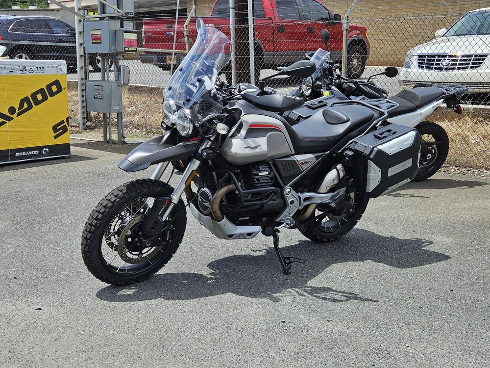 2023 Moto Guzzi Guzzi V85 Tt Travel E5