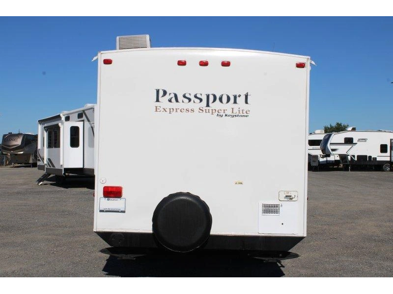 Keystone Rv Passport 238ml 2014 alt