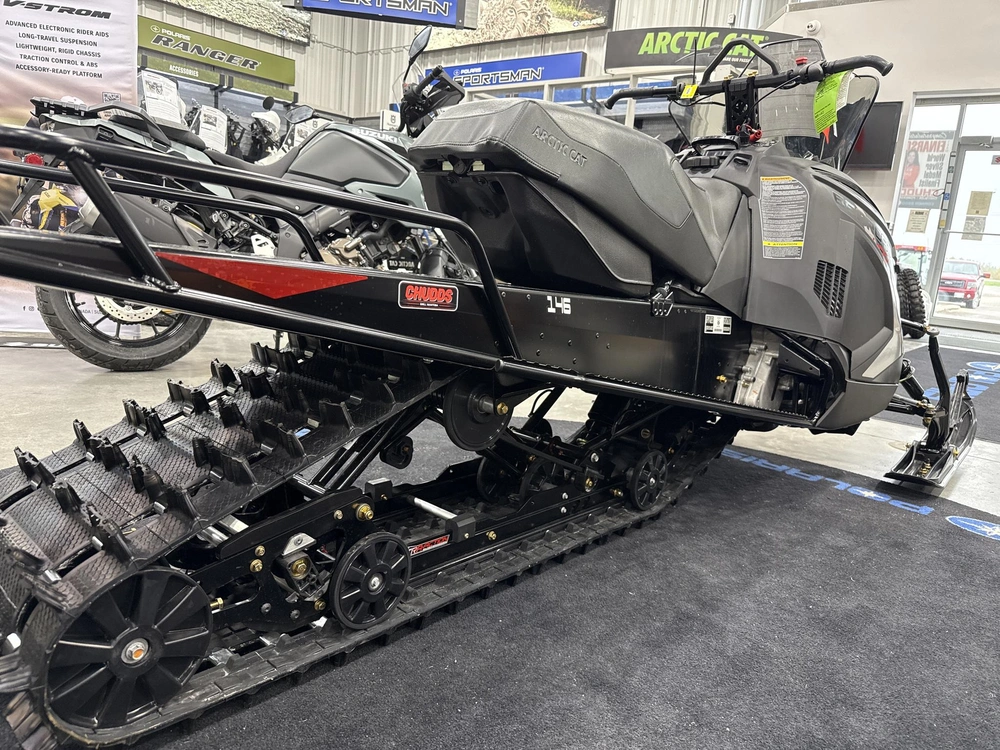 2027 Arctic Cat Bearcat 400