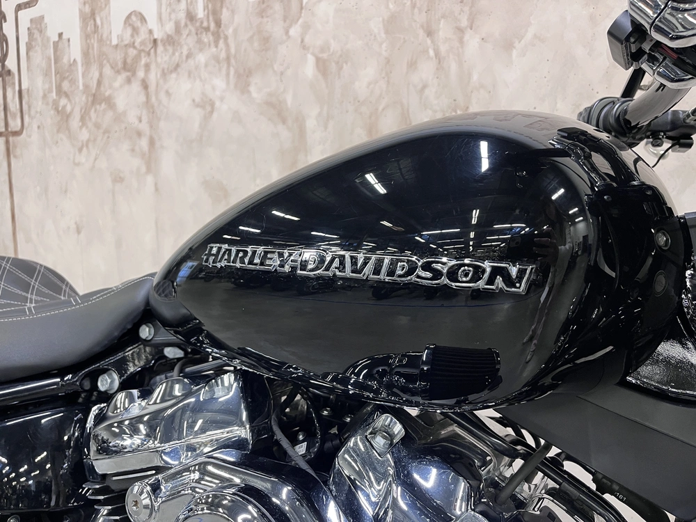 2019 Harley-davidson Fxbr 2019 Fxbr-breakout alt