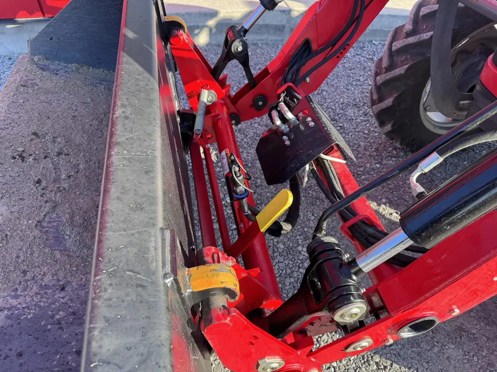 Massey Ferguson 2607H 2022