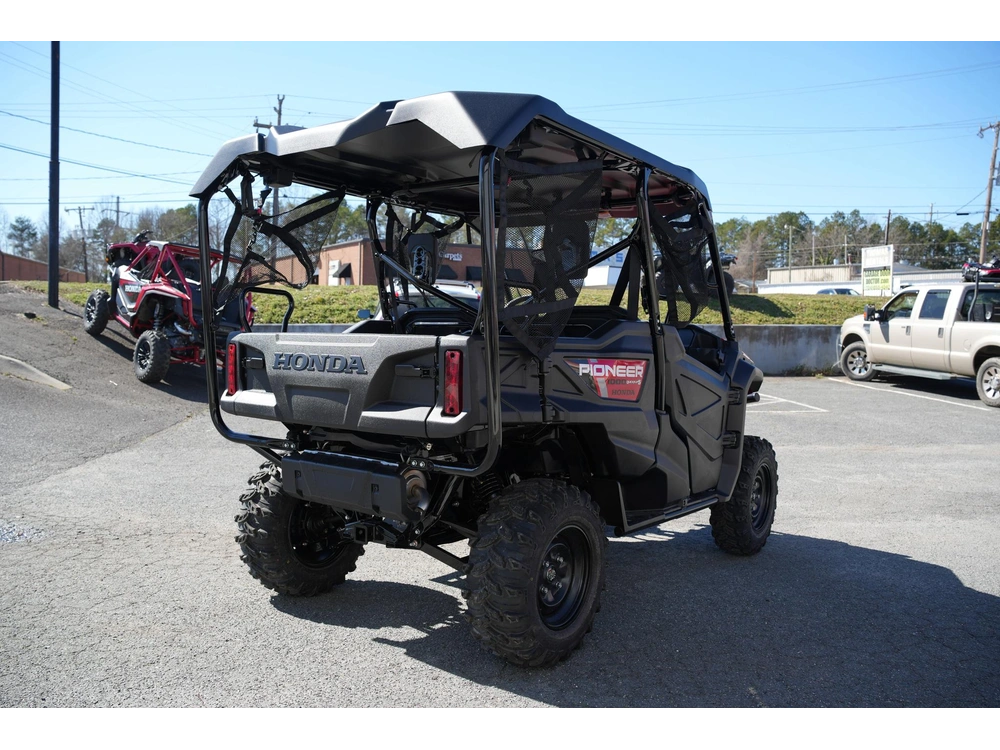2024 Honda Pioneer 1000-5 Deluxe