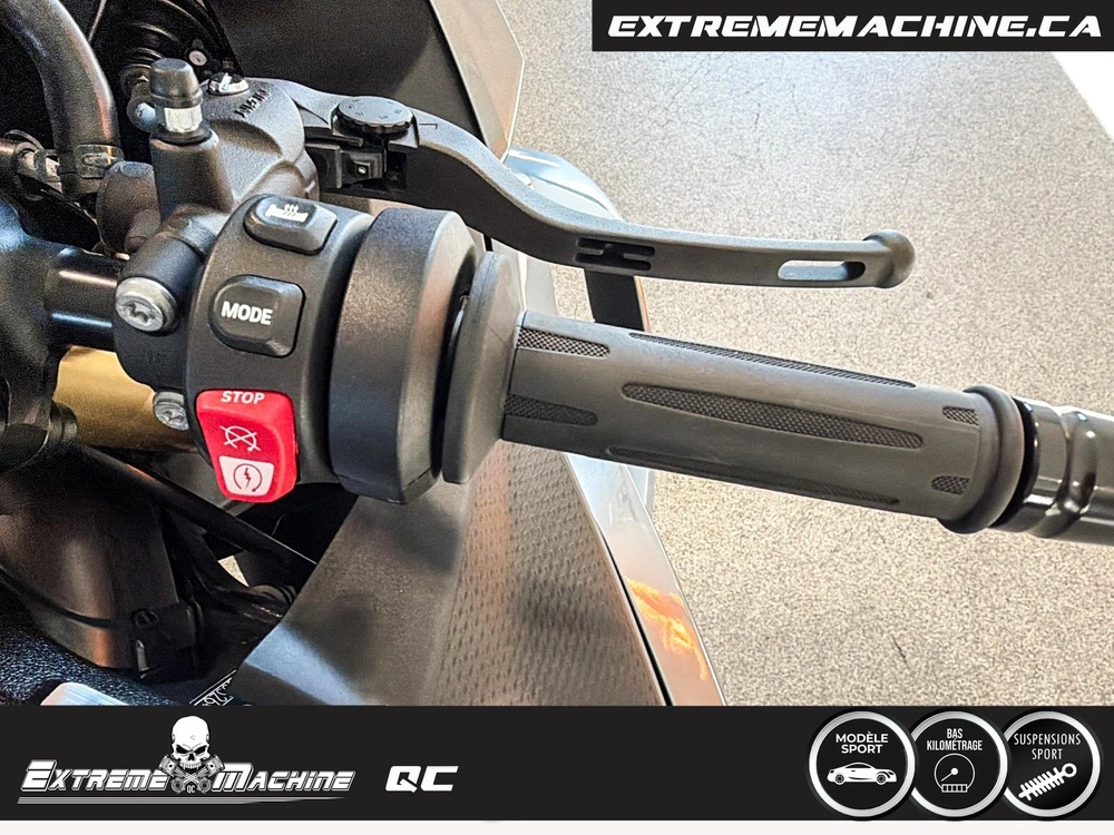 Bmw S 1000rr Seulement 2800km - Comme Neuve!!! 2026 alt