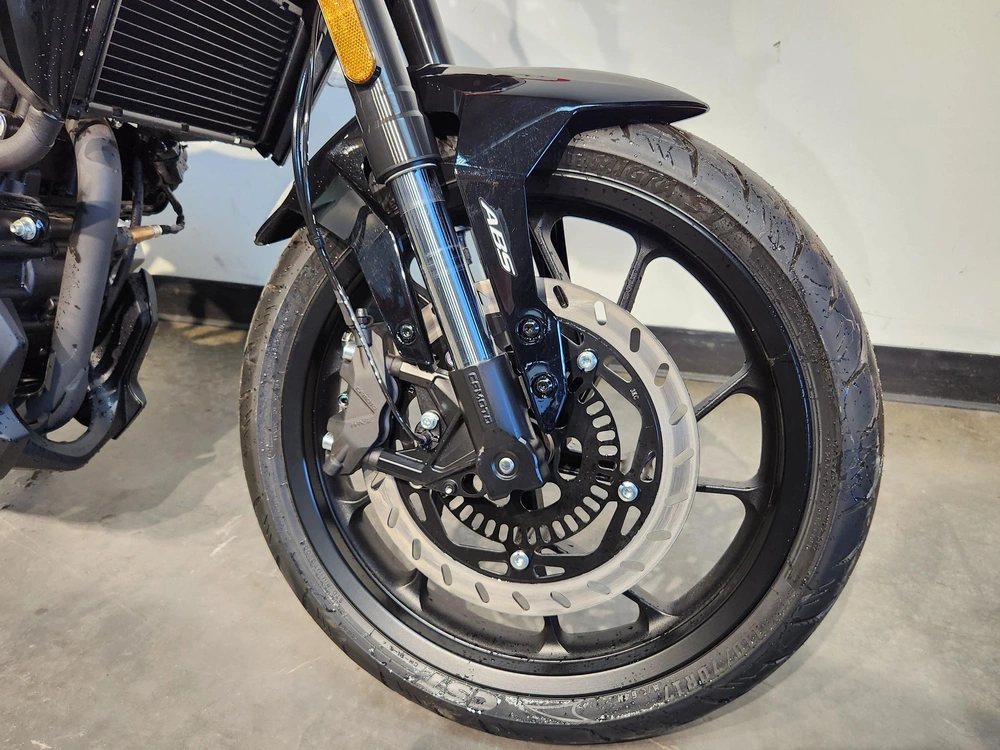 2024 Cfmoto 300 Nk *5.99%/60 Mois💳 alt