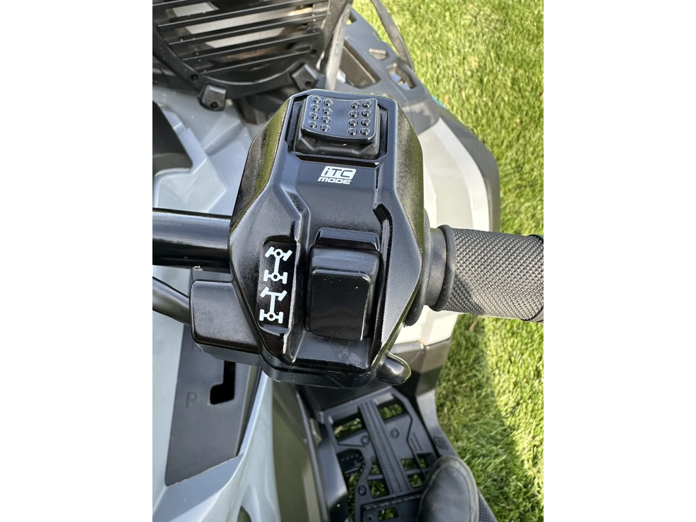 2023 Can-am 850 Dps
