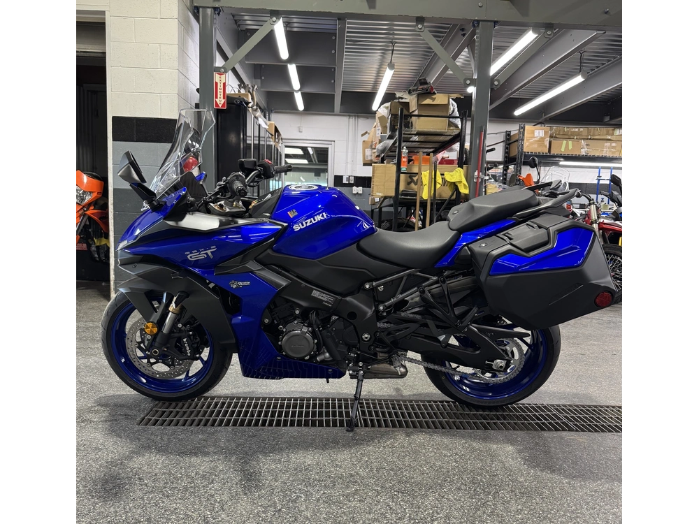 2026 Suzuki Gsx-s1000gt+ alt