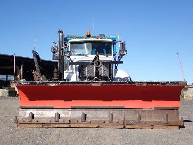Peterbilt 340 2010