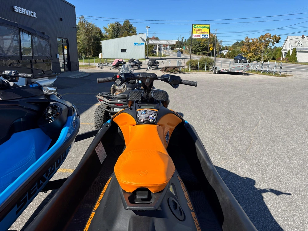 Sea-doo Spark Trixx 1 Place Audio 2026 alt