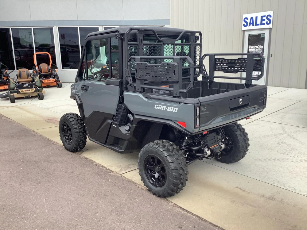 2027 Can-am Defender Hd10 Xt Cab Triple alt