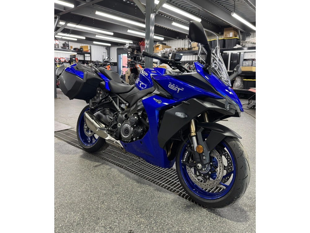 2026 Suzuki Gsx-s1000gt+ alt