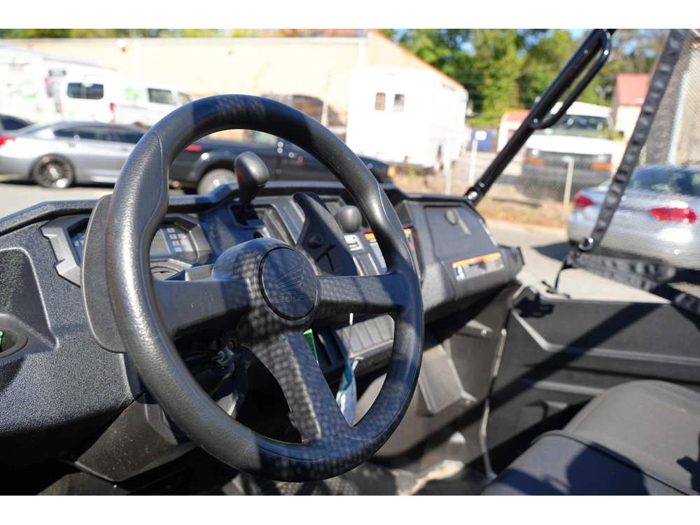 2025 Honda Pioneer 1000-5