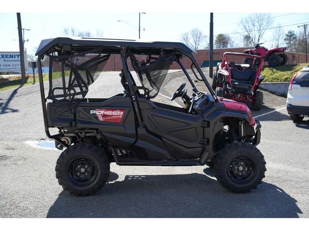 2024 Honda Pioneer 1000-5 Deluxe