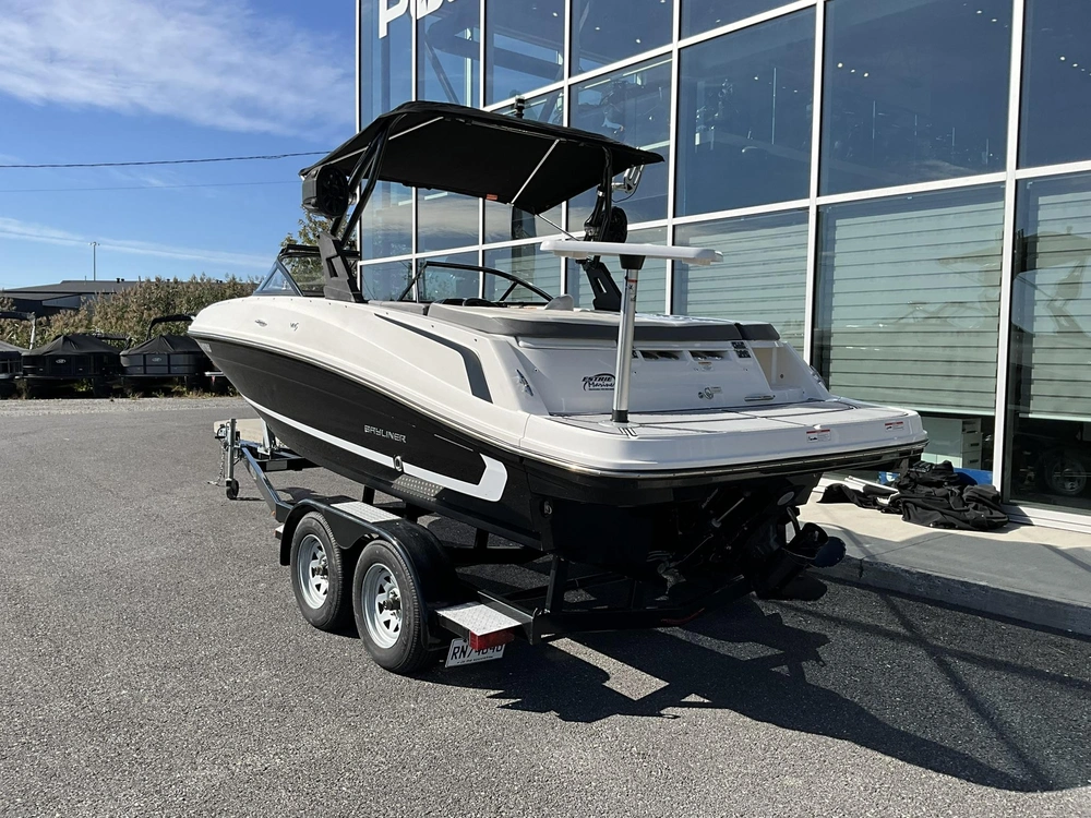 2018 Bayliner Vr5