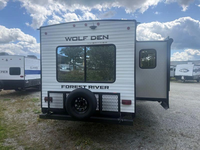 Forest River Cherokee Wolf Den 273xlk 2027 alt