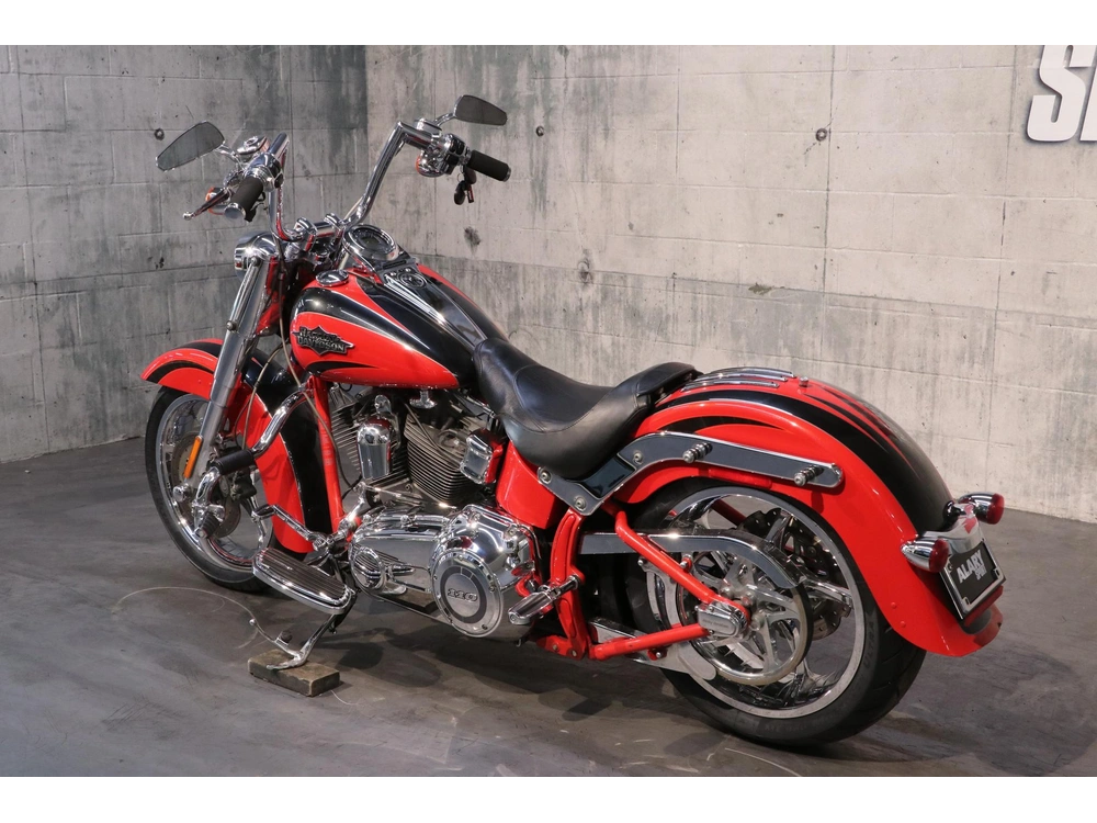 2011 Harley-davidson Softail Cvo Convertible Flstse2