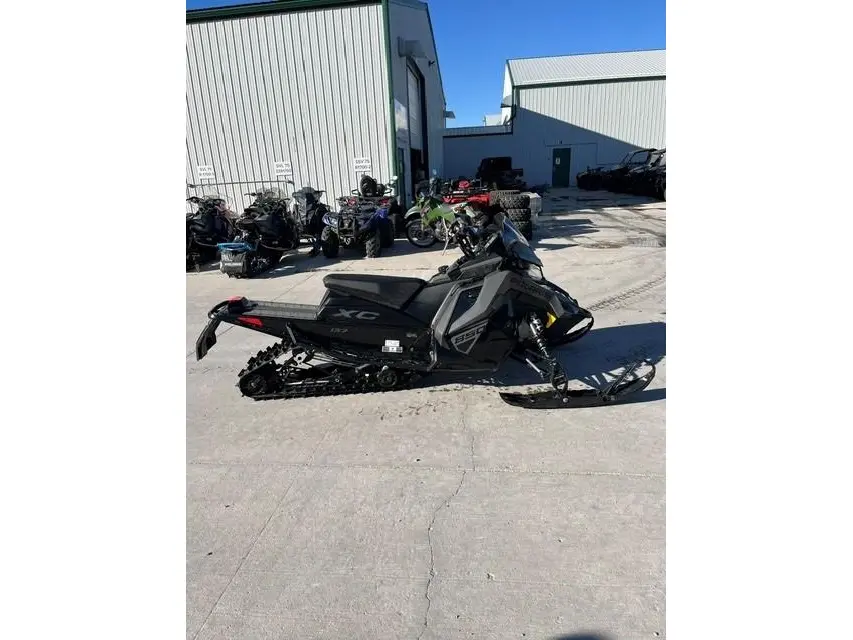 2024 Polaris 850 INDY XC 137 BLACK