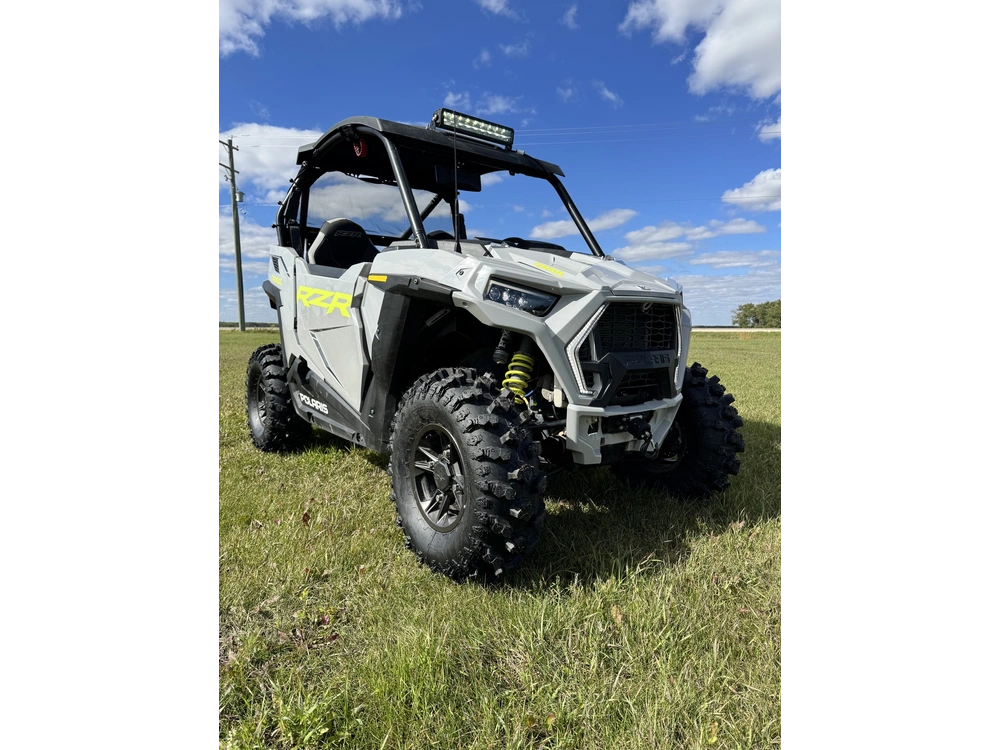 2022 Polaris Rzr Trail Ult alt