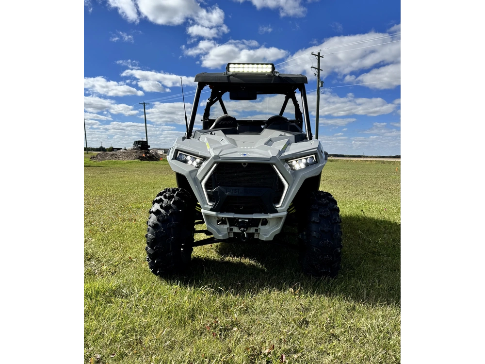 2022 Polaris Rzr Trail Ult alt