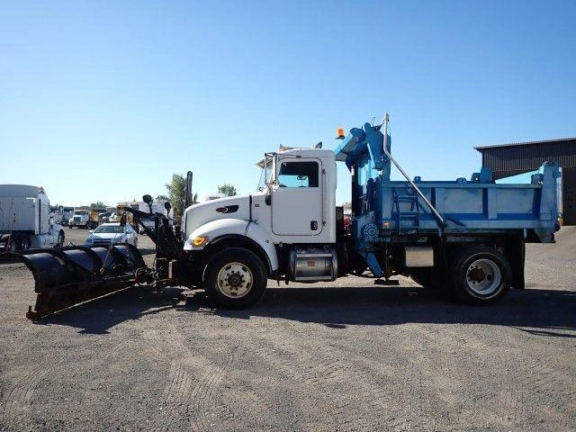 Peterbilt 340 2010