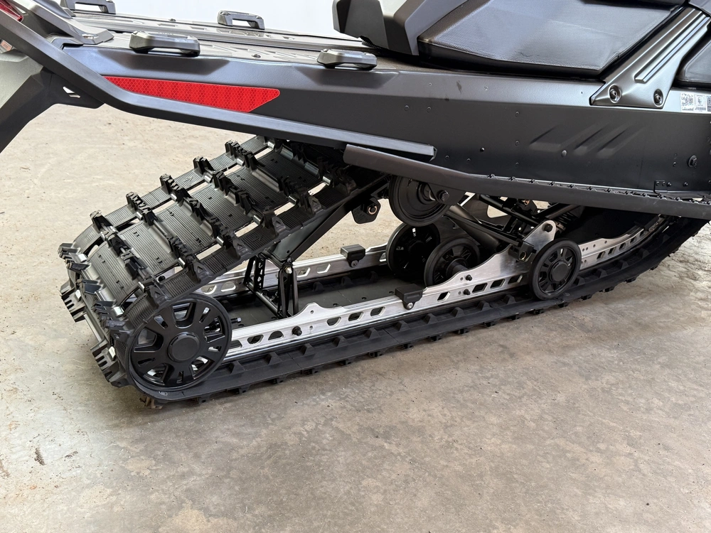 2027 Ski-doo Mxz Sport 137 600 Efi