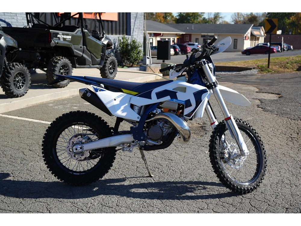 2026 Husqvarna Motorcycles Te 150