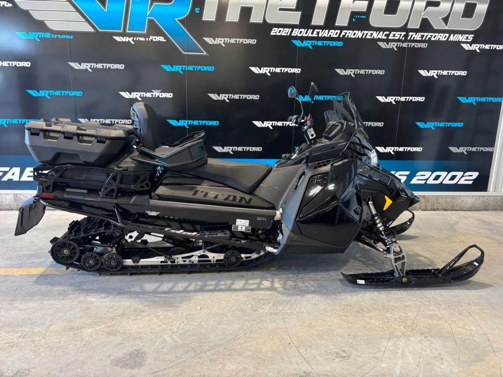 Polaris 850 Titan Adv Ultmt 1.5 2027 alt