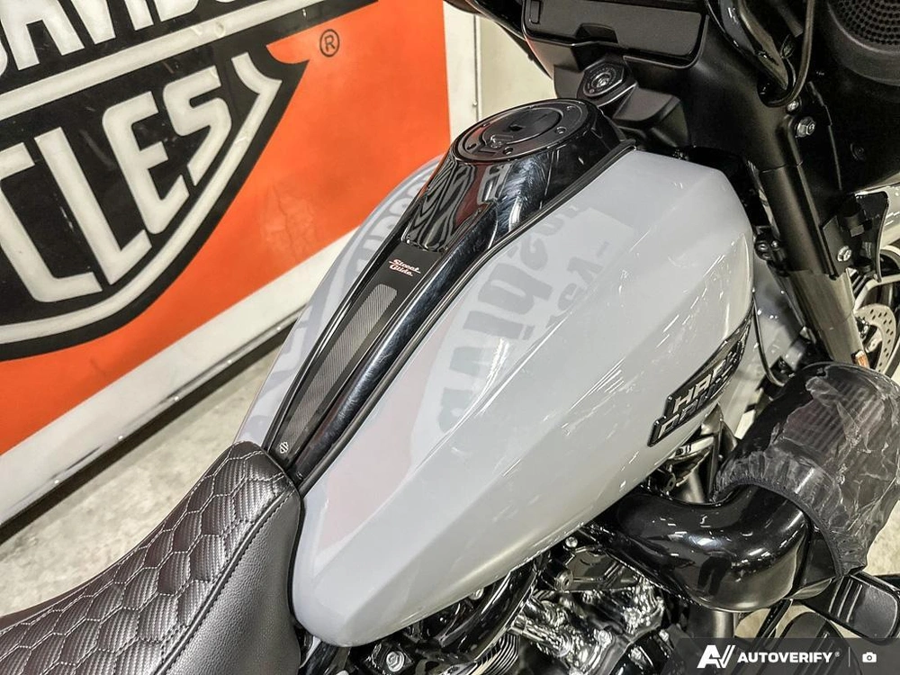 2026 Harley-davidson Street Glide alt